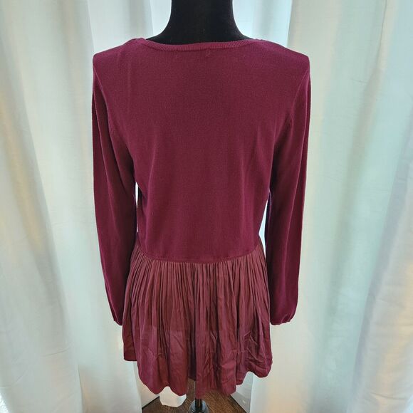 Torrid Womens Size 0 Burgundy Sweater Fit Flare Tunic Sweater Tight Knit Silky - Picture 9 of 11